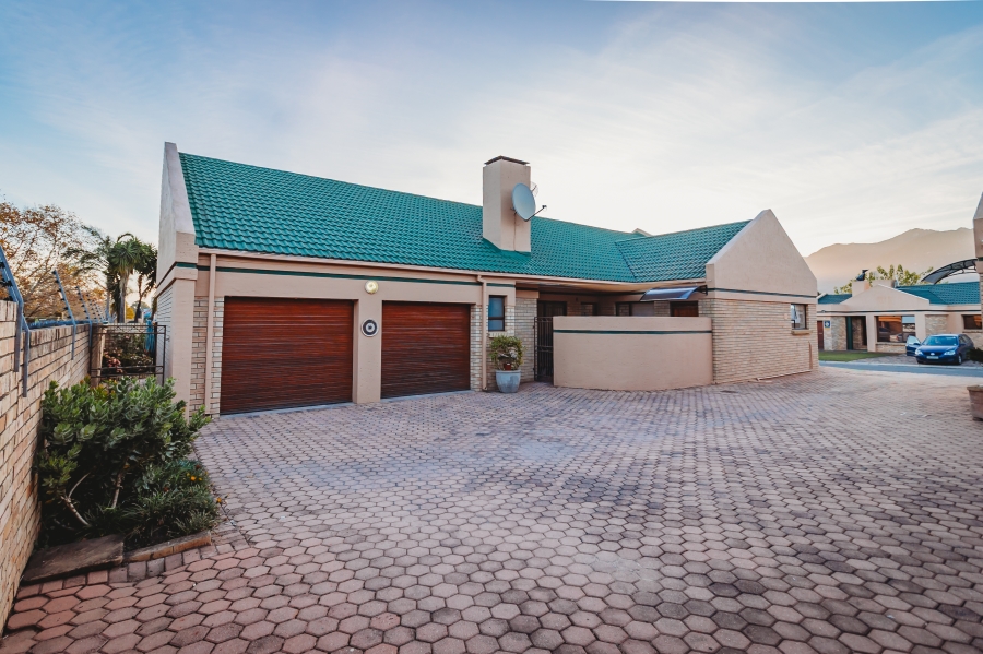 3 Bedroom Property for Sale in Heather Park Western Cape